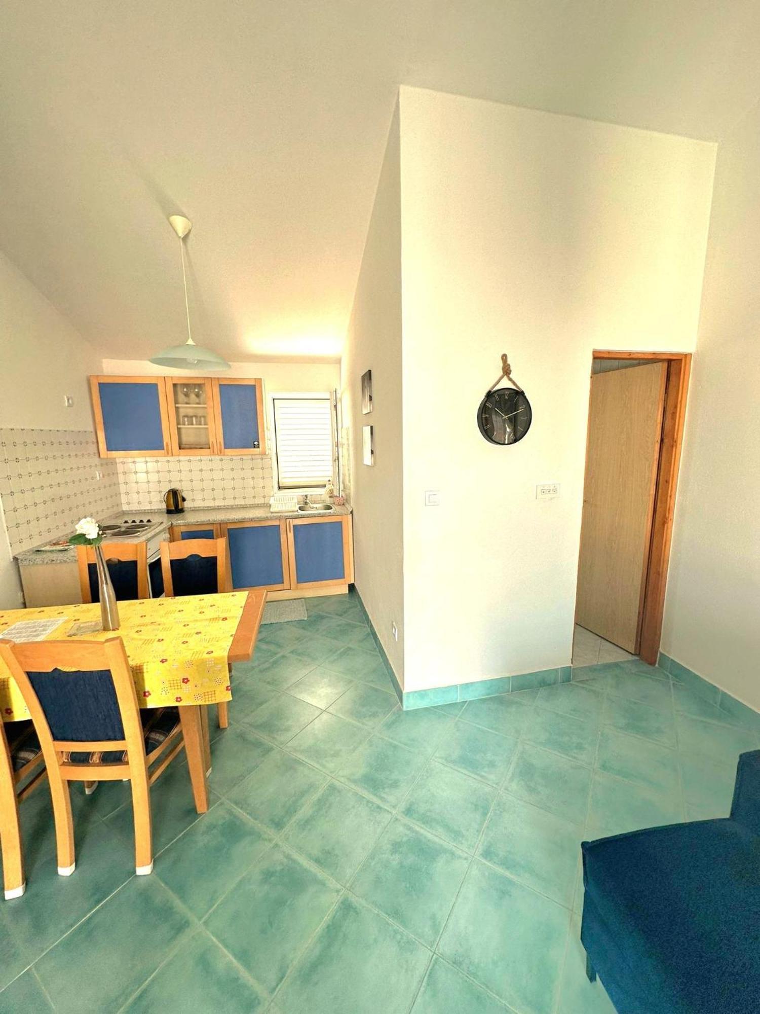 Green Garden Apartamento Vodice Quarto foto