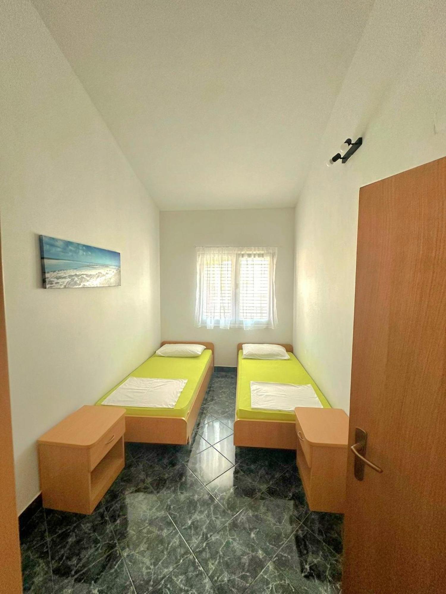 Green Garden Apartamento Vodice Quarto foto
