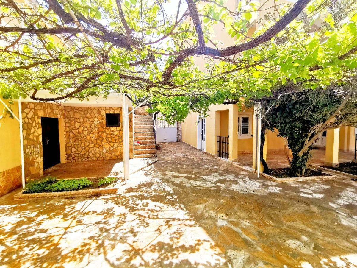 Green Garden Apartamento Vodice Exterior foto