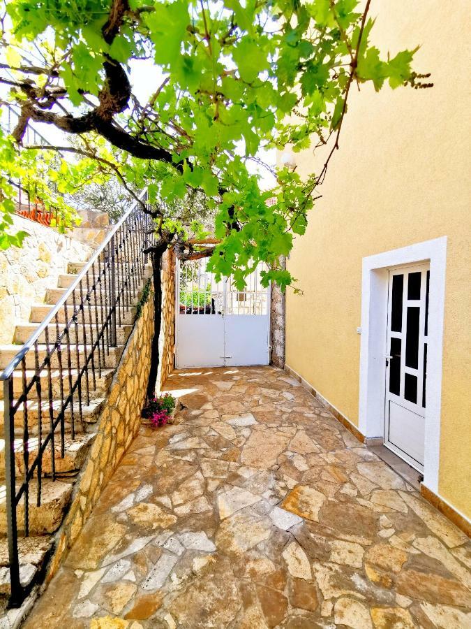 Green Garden Apartamento Vodice Exterior foto